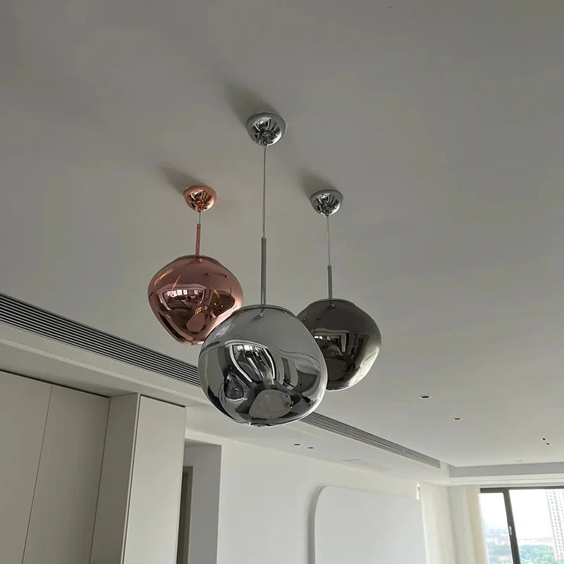 NovaLume Lava Glow LED Sarkıt Lamba Modern Oturma Odaları İçin