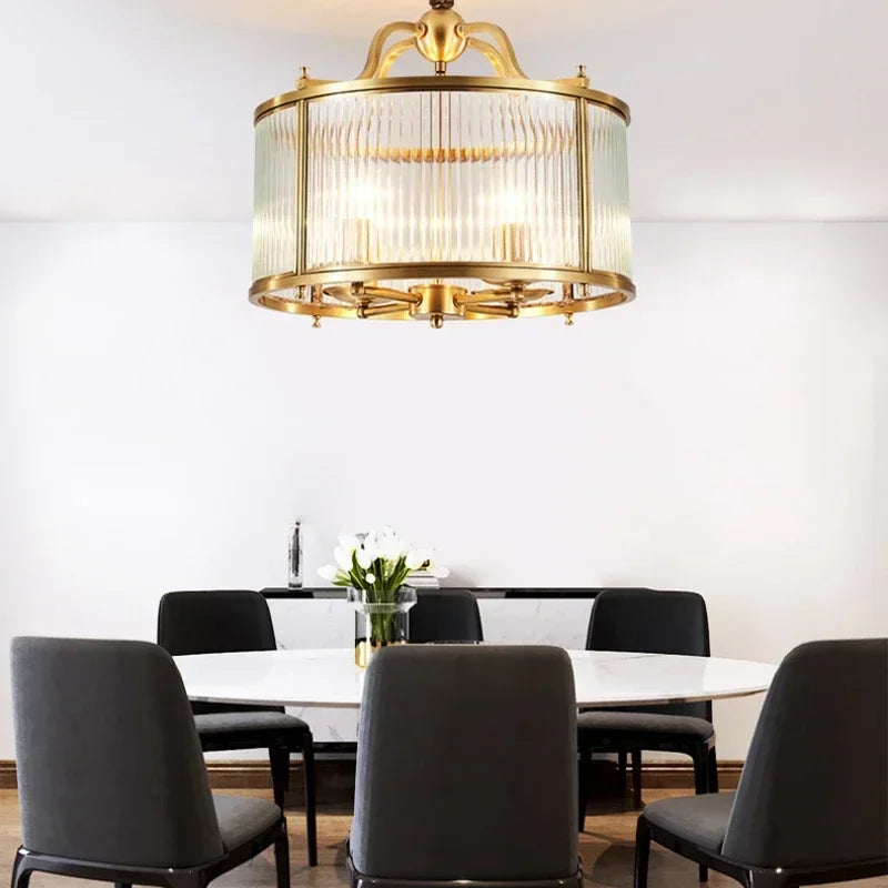 Lampadario in vetro dorato Elowen per decorazione soggiorno