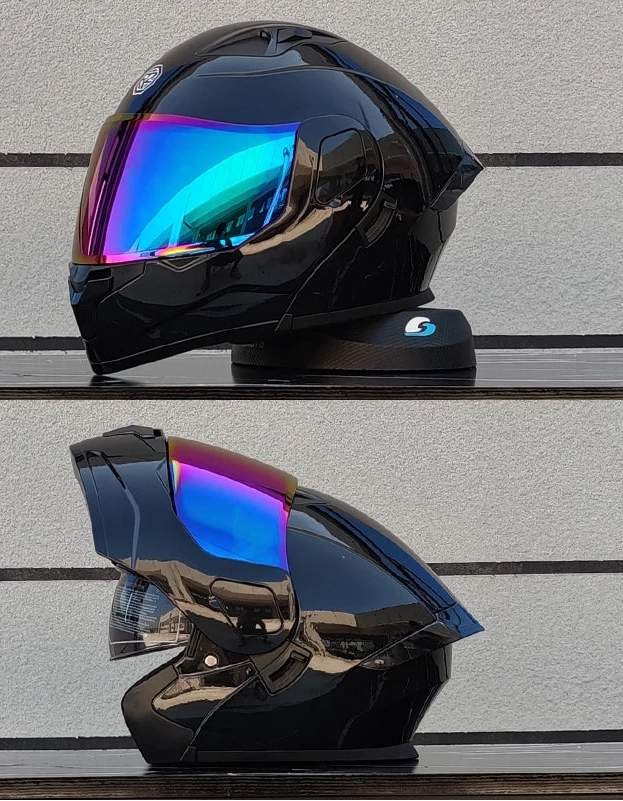 Kask motocyklowy z pełną, odchylaną przednią częścią i dwuwarstwową szybą, zatwierdzony przez DOT