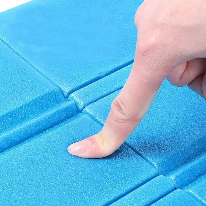 Lightweight Folding Foam Sitting Pad – Portable Kneeling and Seat Cushion for Outdoor Comfort