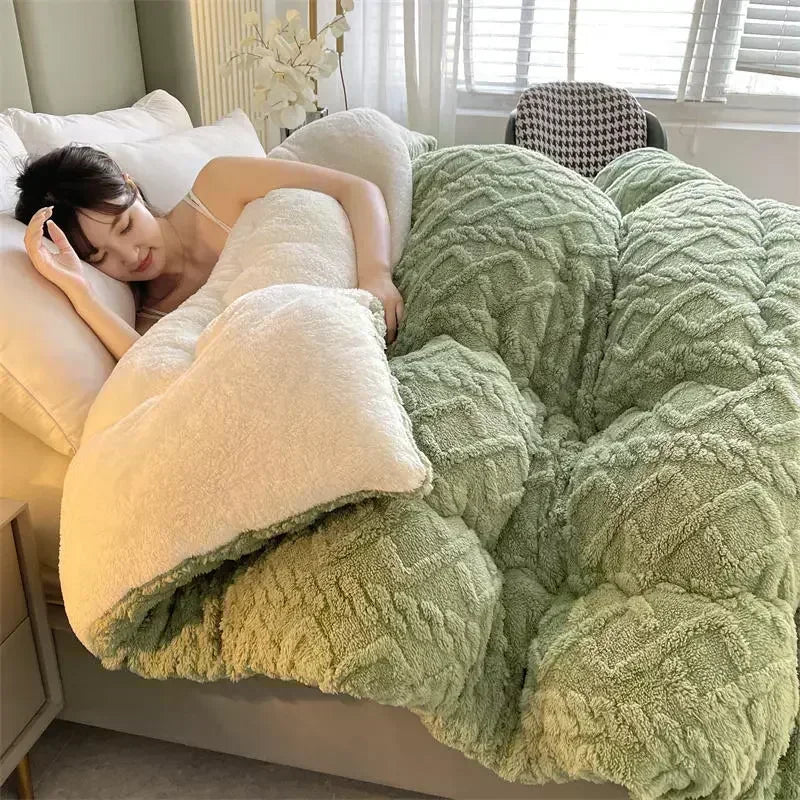 Cozy NylaWeave Weighted Blanket With Lamb Cashmere For Winter Comfort