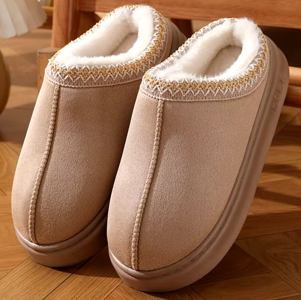 Pantofole unisex in pelle di pecora con fodera in lana per il comfort interno