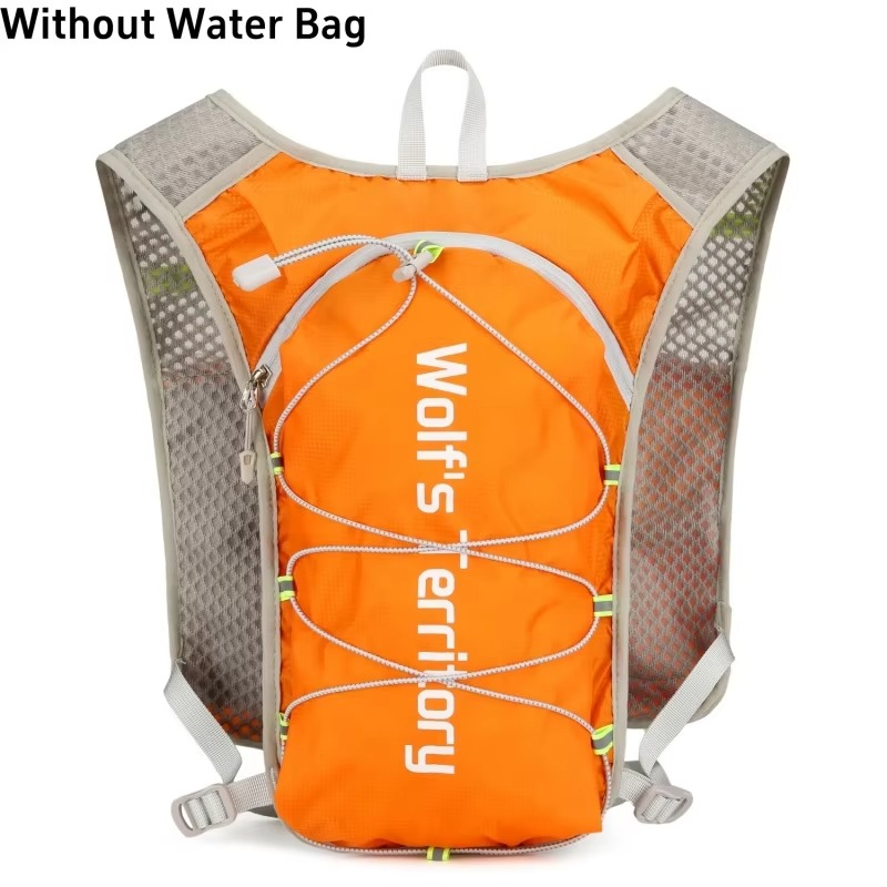 Running Hydration Vest With Reflective Strips And Breathable Mesh Design