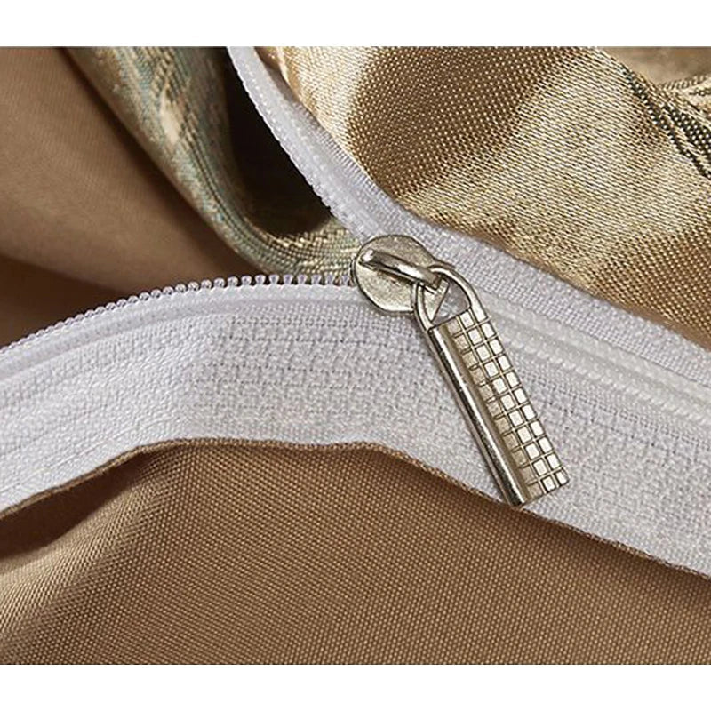 Set di biancheria da letto Aurelume in jacquard satinato blu e oro, 264 x 229 cm