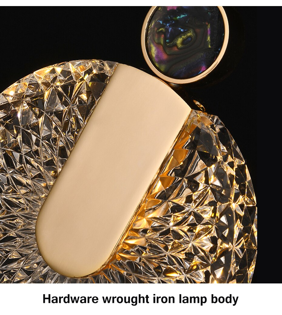 Aurelia Pendelleuchte mit LED-Kristall in Gold für Wohnbereiche