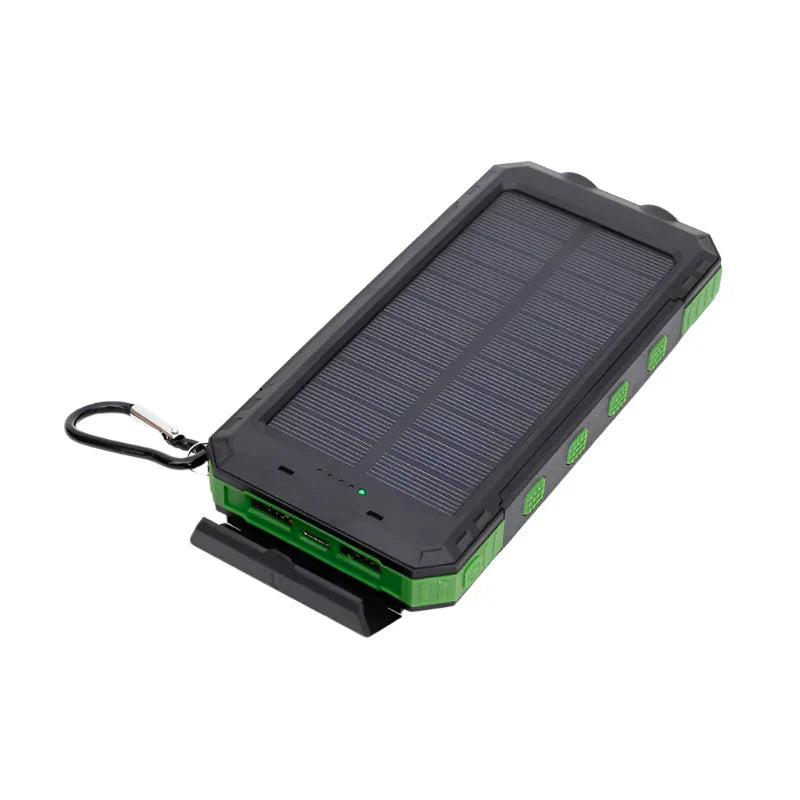Solarcharge Pro ポータブルソーラーチャージャー 屋外用内蔵ライト付き