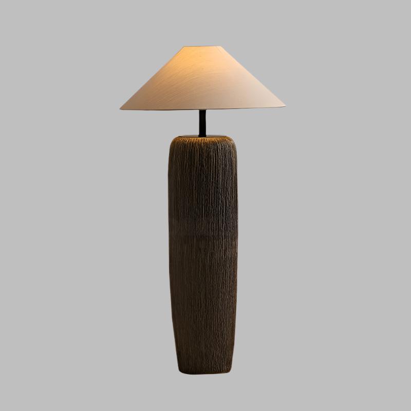 Lampă de podea Rookhaven din lemn reciclat și lumină caldă