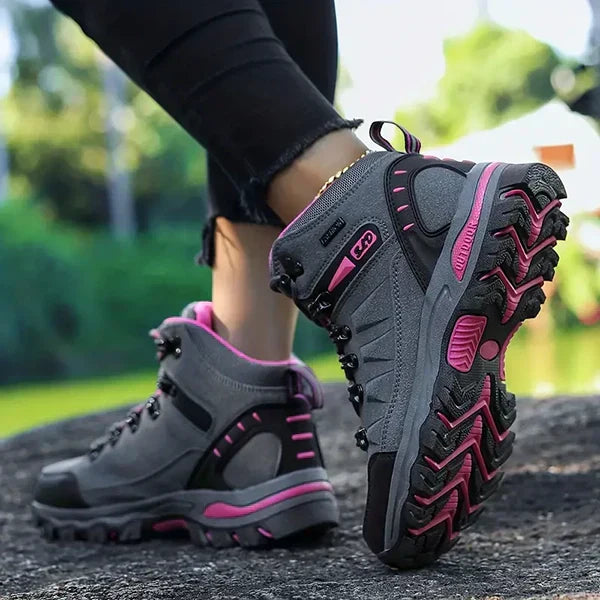 AuroraTrail Wide-Fit Winter Boots For Women With Arch Support