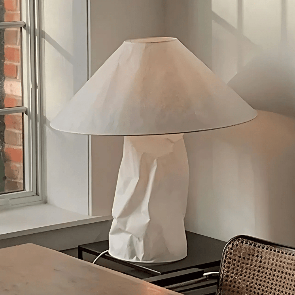 Stolní lampa Kairo s moderním designem pro obývací pokoje a domácí interiéry