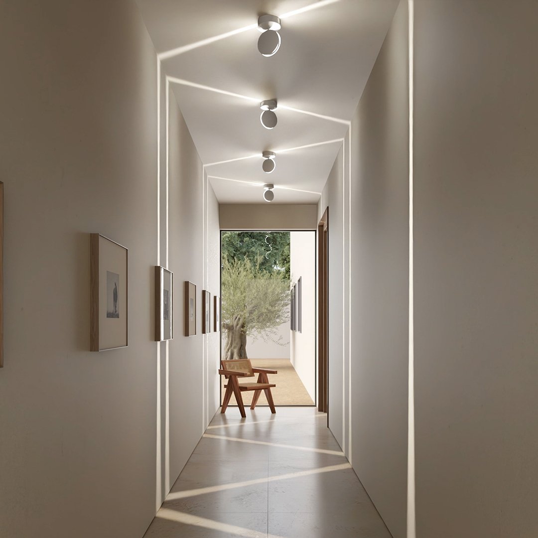 LumenAura Orbit 360-stopniowa zewnętrzna lampa ścienna