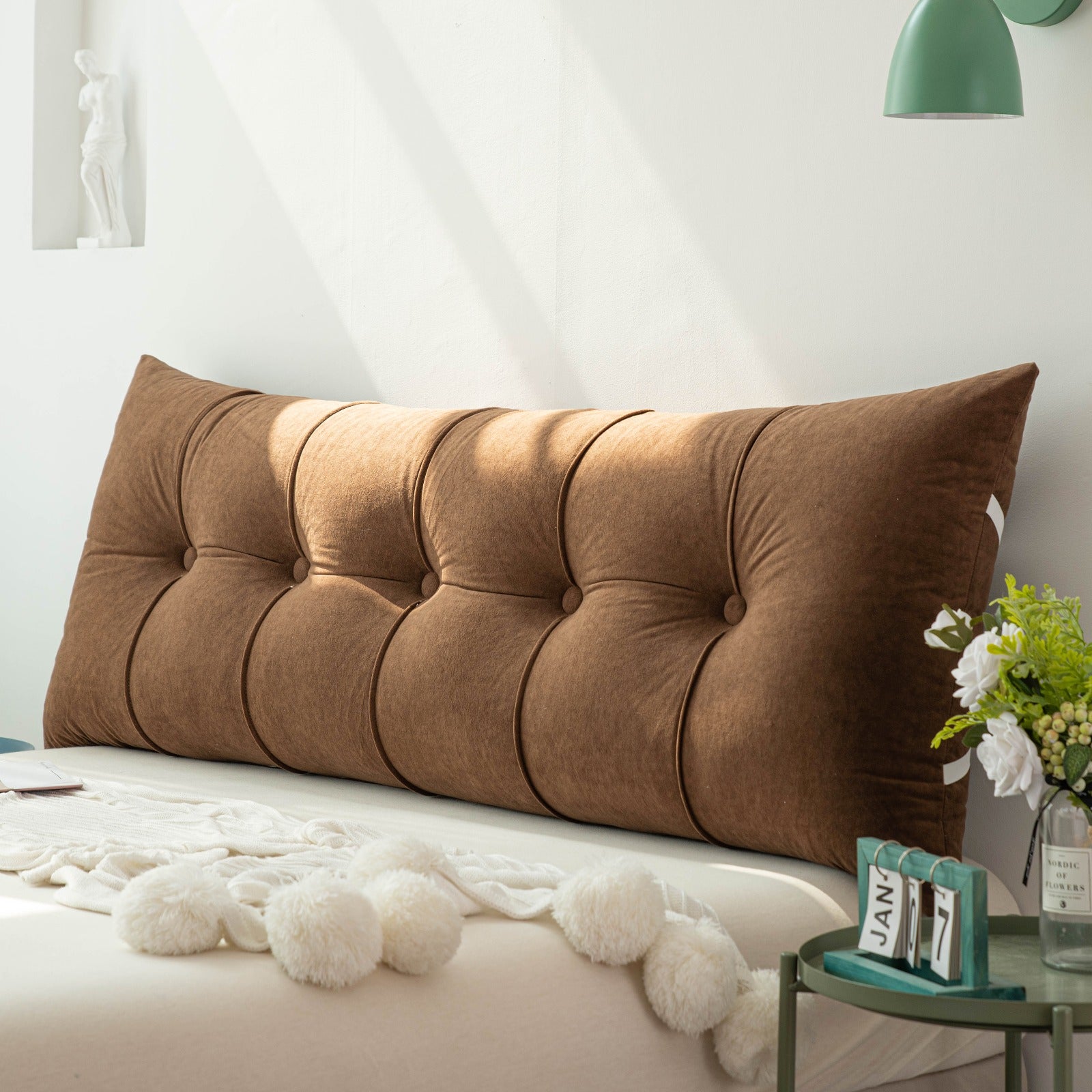 وسادة دعم الظهر LumaRest للاستخدام على السرير أو الأريكة في أي مكان