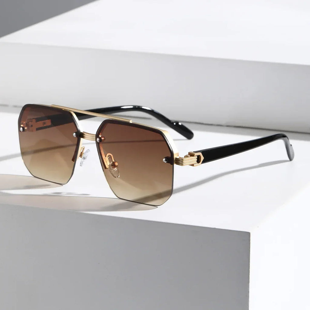 Vespera geometrikus napszemüveg az Eyewear kollekcióból