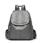 Vintage Leather Women's Backpack - Isabella