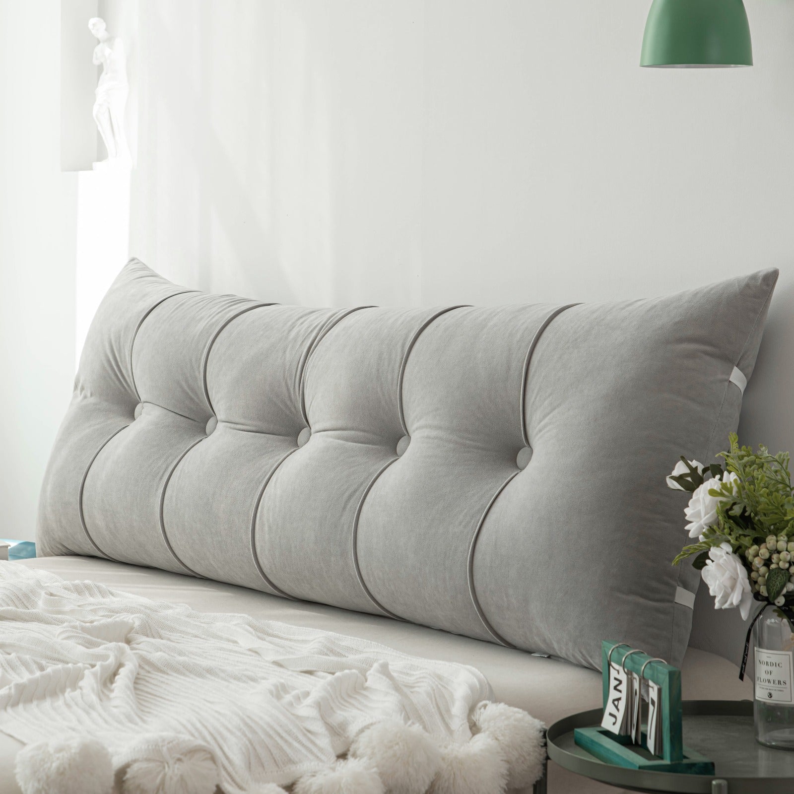 وسادة دعم الظهر LumaRest للاستخدام على السرير أو الأريكة في أي مكان