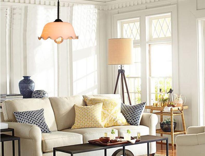 Lampadario Aurelle con vetro opalino e paralume a fazzoletto, lampadina inclusa