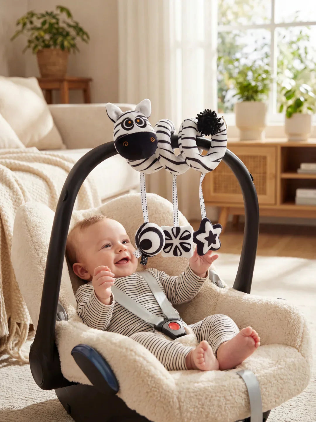 Monochrome Sensory Spiral for Early Development