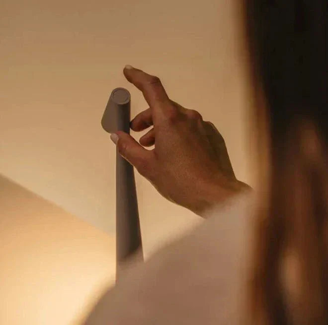 NovaLume kabellose Stimmungsleuchte mit einstellbarer Helligkeit und Touch-Steuerung