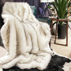 Silvara Luxe Tæppe med Kunstpels til Hygge, Varme og Moderne Stil