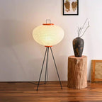 Stojací lampa KairoLuma s rýžovým papírovým stínidlem Minimalistický japonský styl