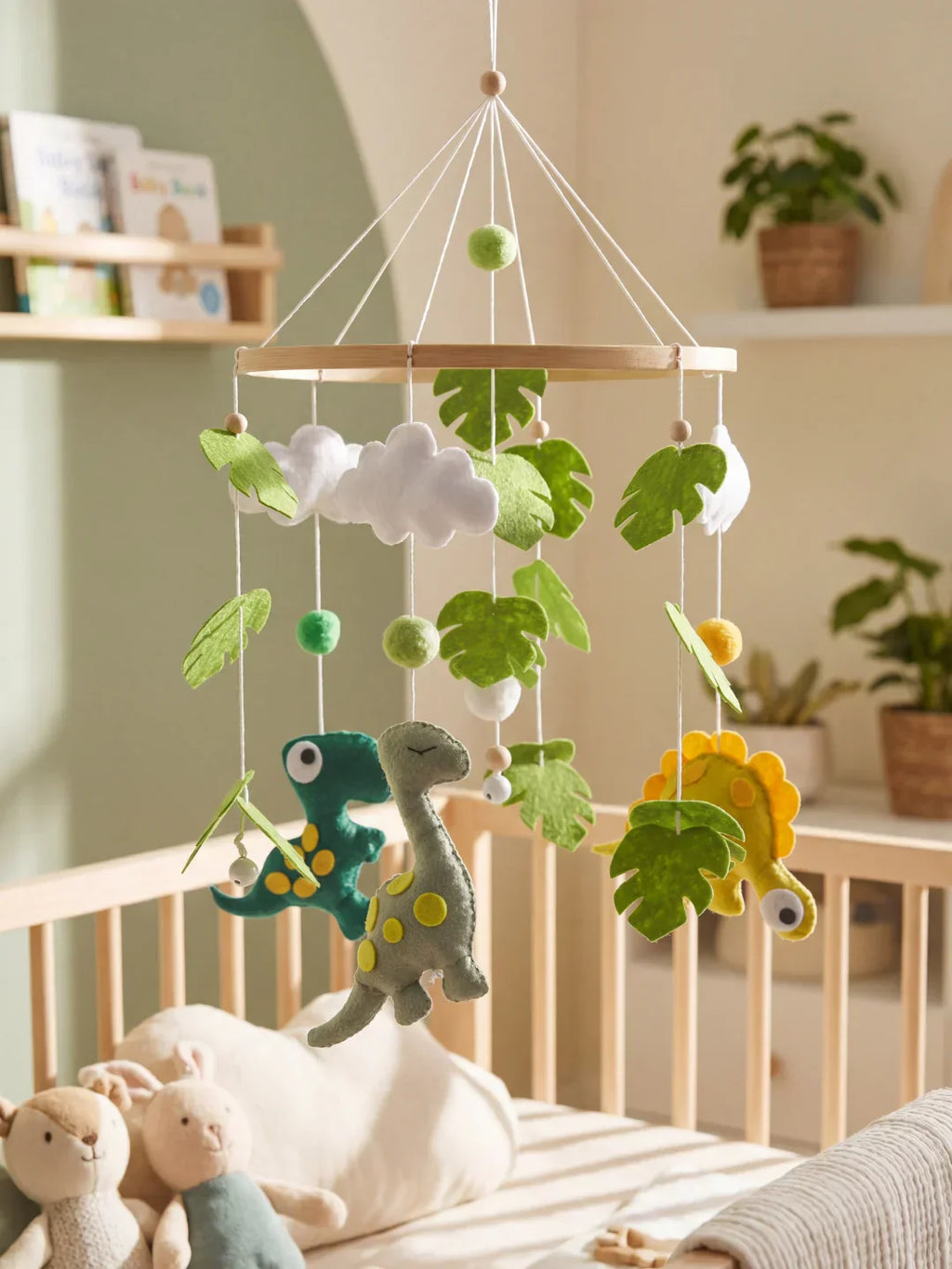 Minimalist Wooden Baby Crib Mobile with Arm