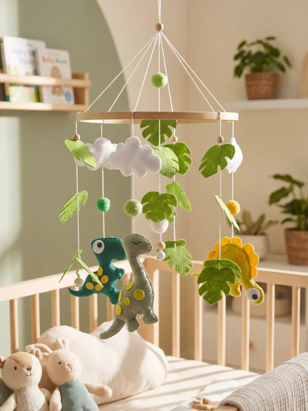 Minimalist Wooden Baby Crib Mobile with Arm