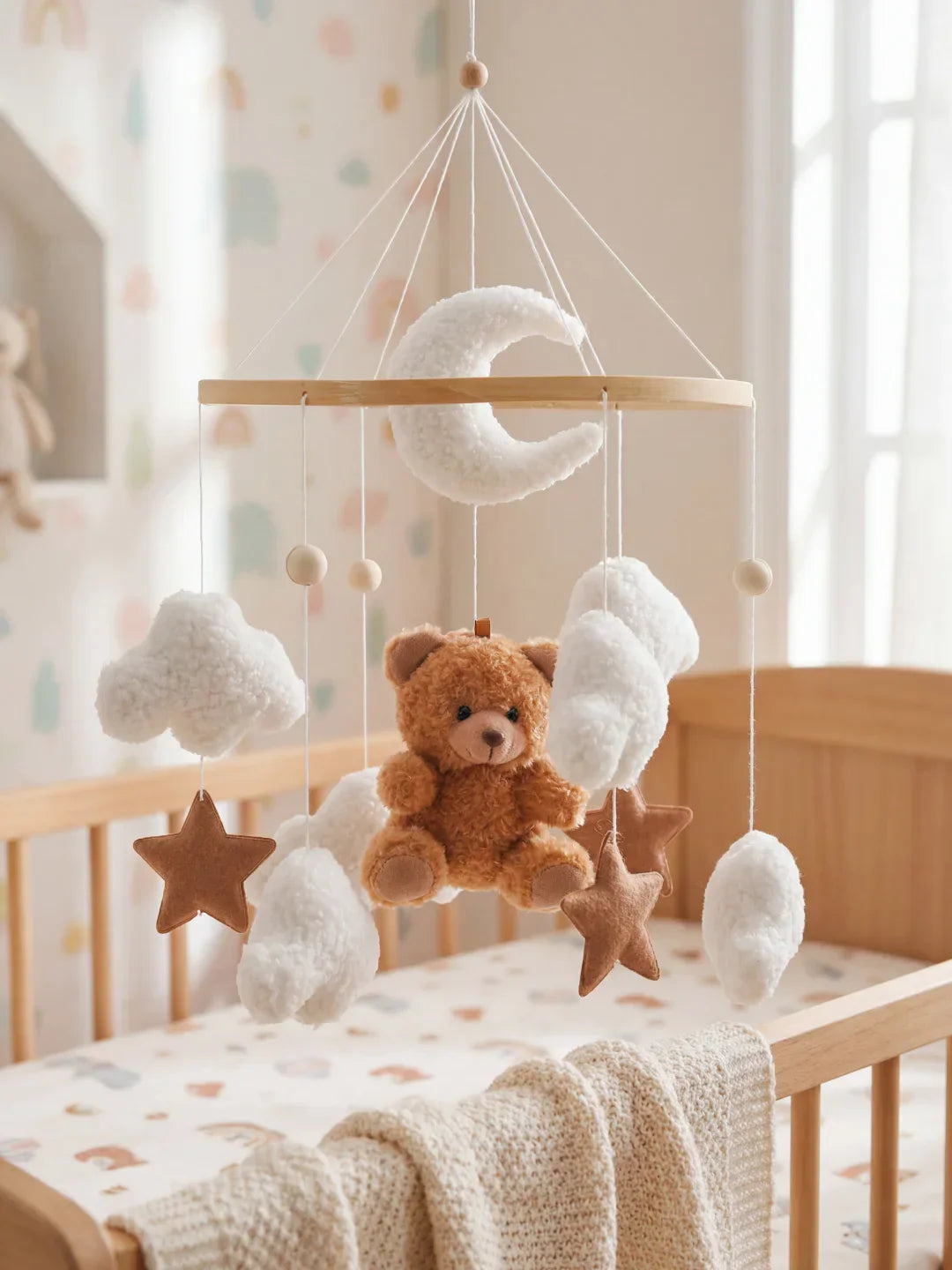 Minimalist Wooden Baby Crib Mobile with Arm