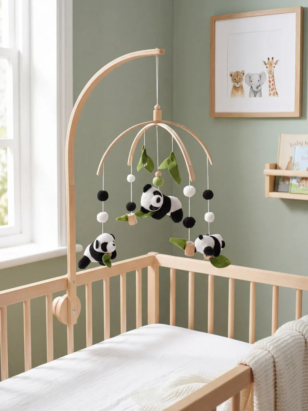 Minimalist Wooden Baby Crib Mobile with Arm