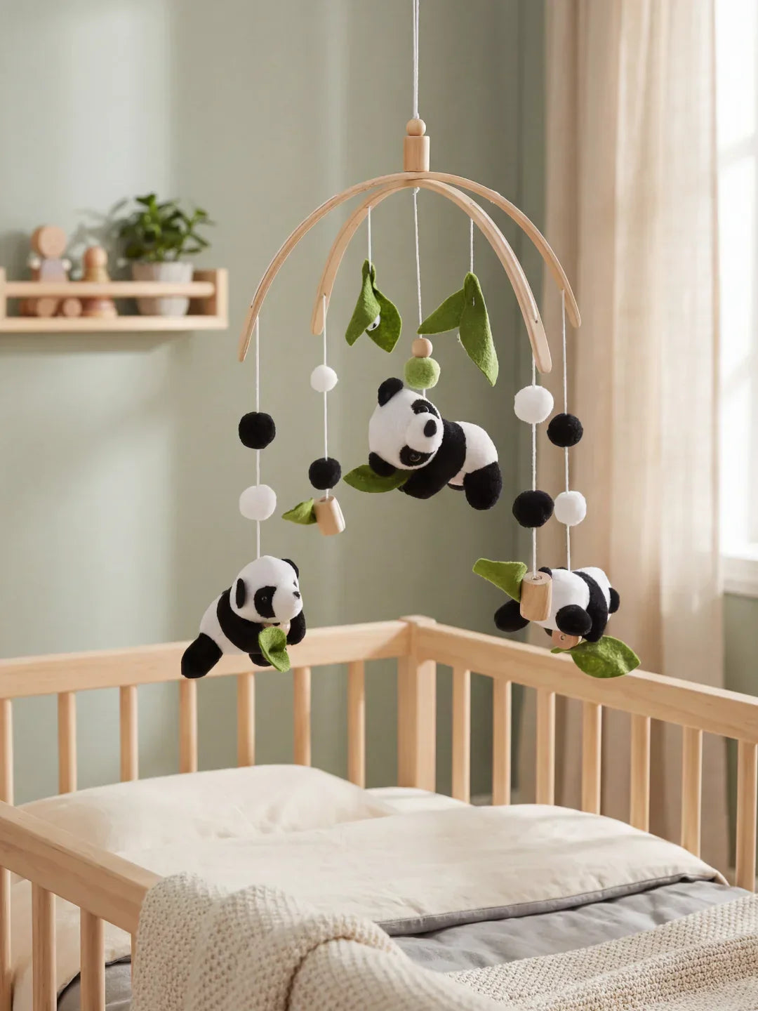 Minimalist Wooden Baby Crib Mobile with Arm