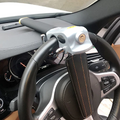 Bară de blocare a volanului SentinelGuard Pro pentru securitatea vehiculului