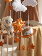 Minimalist Wooden Baby Crib Mobile with Arm