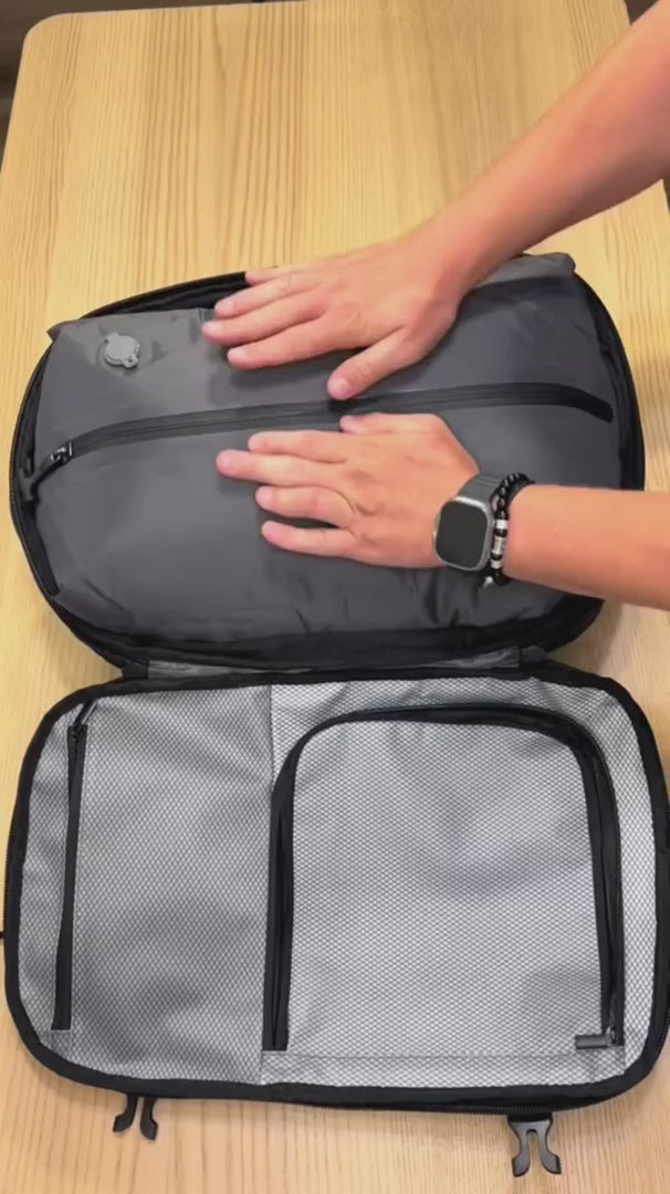 Rozšiřitelný vakuový cestovní batoh pro maximální prostor na balení