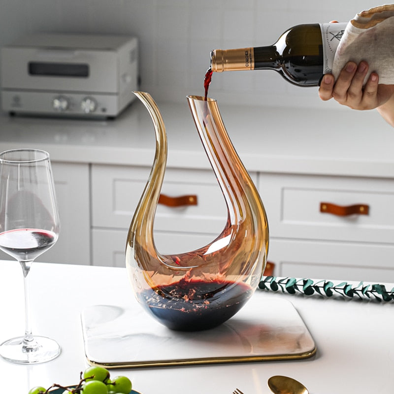 Luminara Aerating Crystal Wine Decanter For Smooth Pour