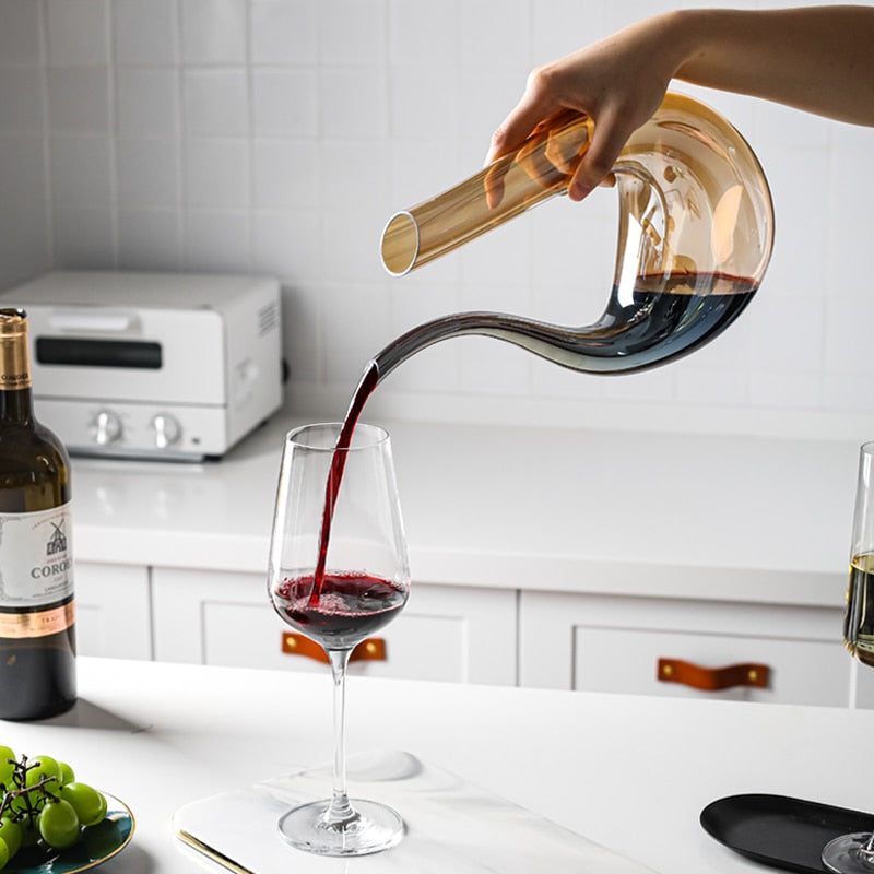 Decantador de vino de cristal aireador Luminara para vertido suave
