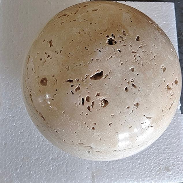 Asterra Wandleuchte in Creme-Finish für minimalistische Innenräume