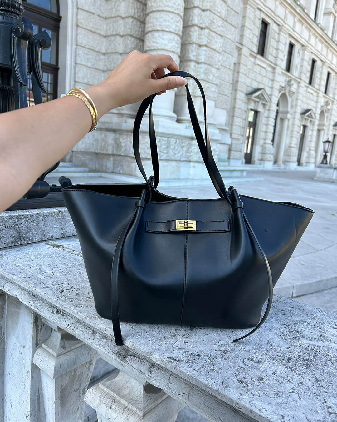 Borsa in pelle vegana per esperienza di shopping oversize
