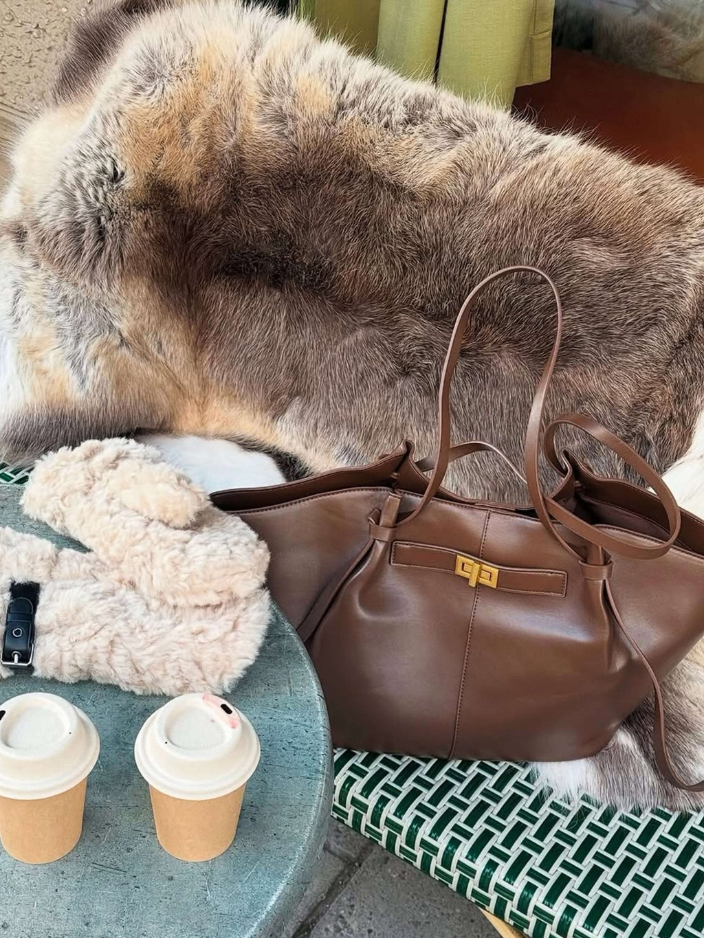 Borsa in pelle vegana per esperienza di shopping oversize
