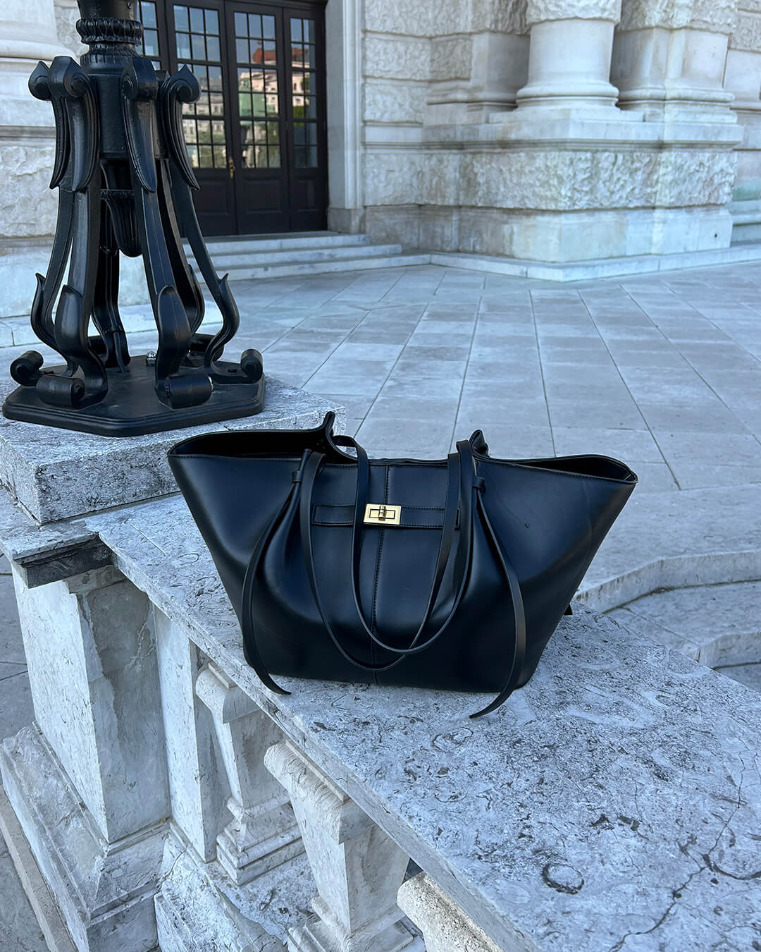 Borsa in pelle vegana per esperienza di shopping oversize