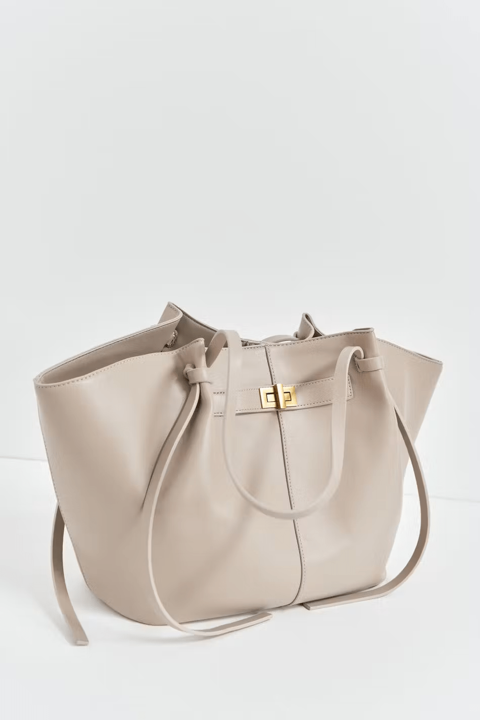 Borsa in pelle vegana per esperienza di shopping oversize