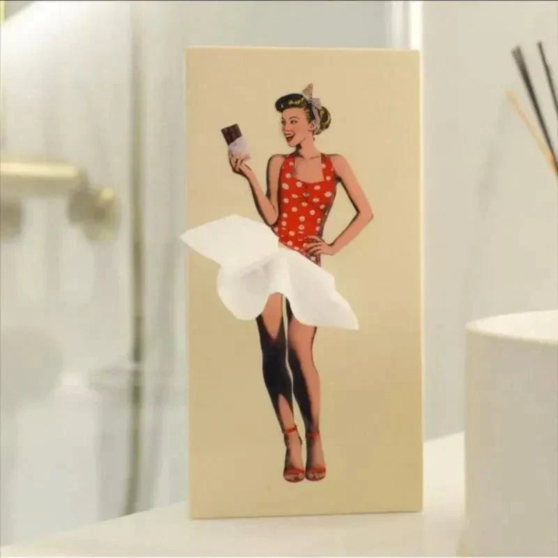 Kevara Näsdukshållare med vintage pin-up klänningar i träfinish