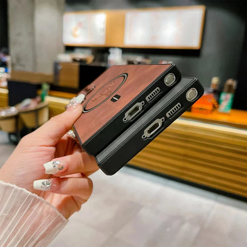 Samsung Galaxy Leather Case With Magnetic Wireless Charging