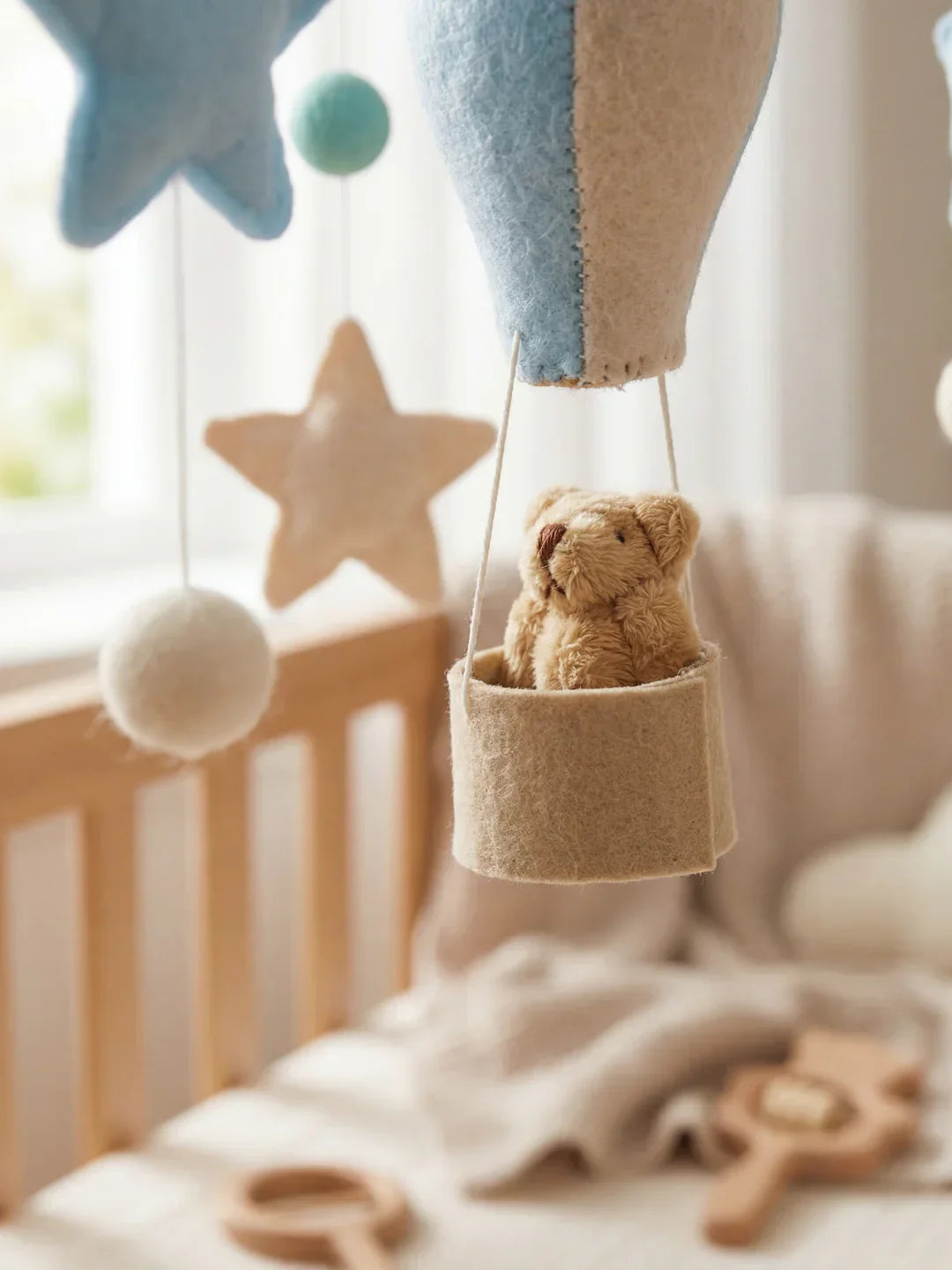 Compact Wooden Baby Mobile & Support Arm Set